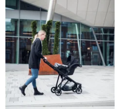 Thule Shine Autostoel Adapters MC -Babyproducten thule shine autostoel adapters mc 1